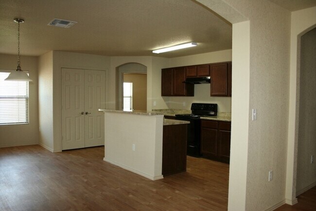Building Photo - 5607 Degan Way