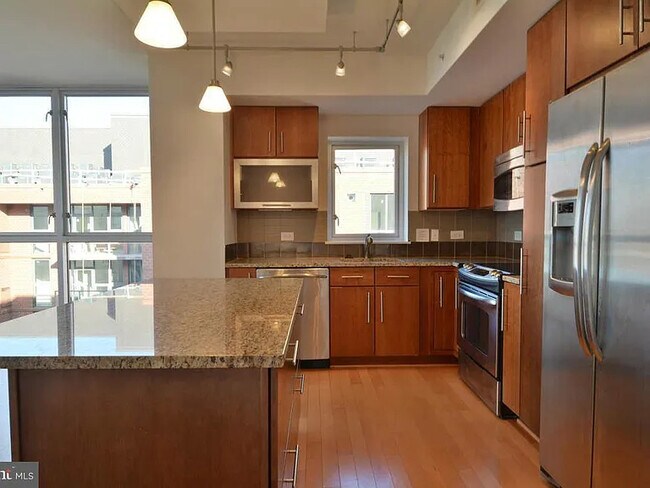 Foto del edificio - 1025 1st St SE