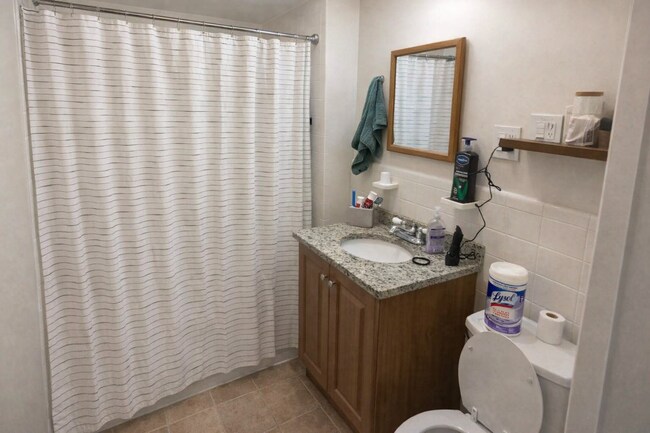 Foto del edificio - 62 Parkman St