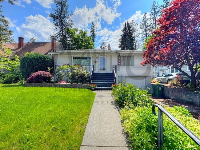 Foto del edificio - Tranquil Home Steps from Manito Park