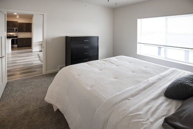Interior Photo - Howard Lofts