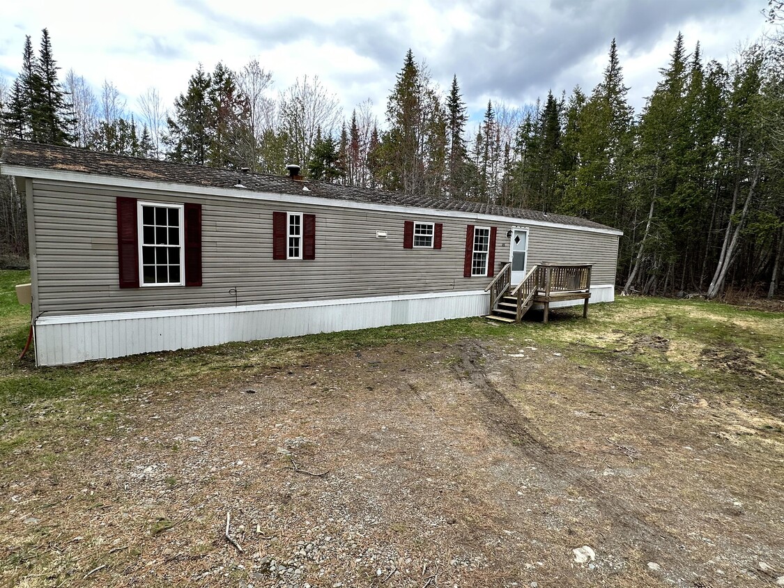 Primary Photo - 125 Robichaud Rd