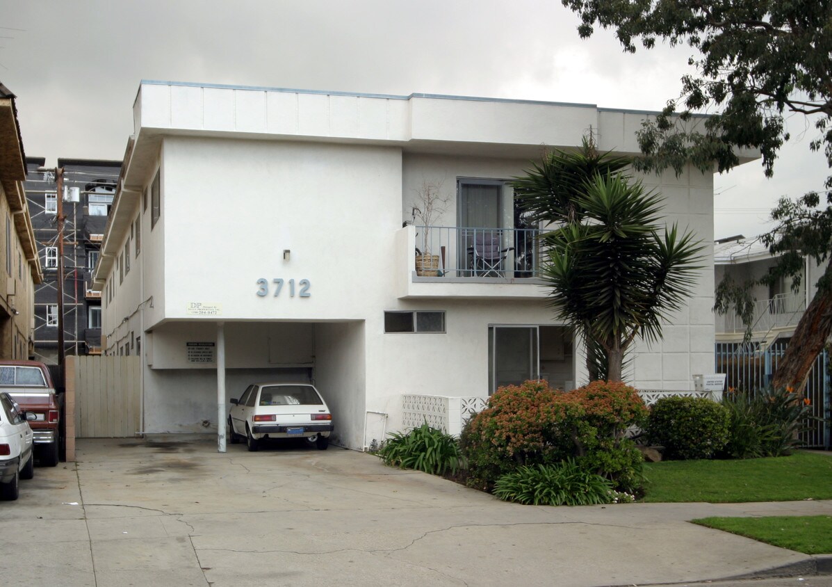 Building Photo - 3712 Mentone