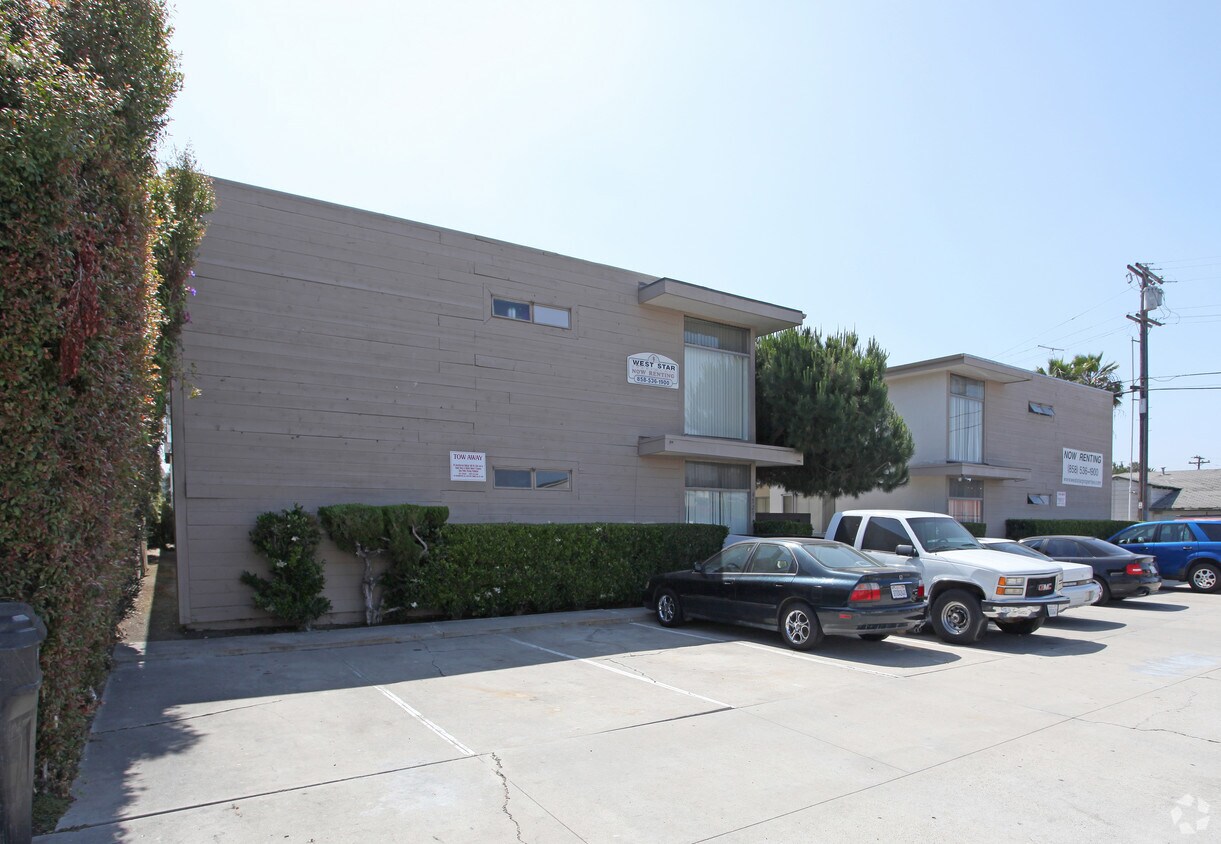 Foto del edificio - 4721-4729 Wilson Ave