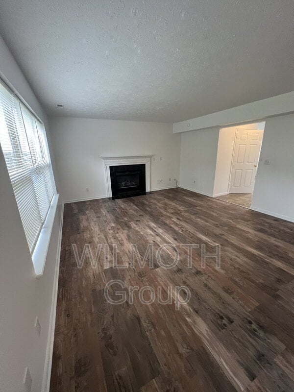 Building Photo - 12564 Geist Cove Dr