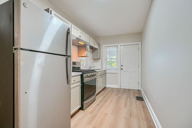 Foto del edificio - 2976 Cornwall Rd