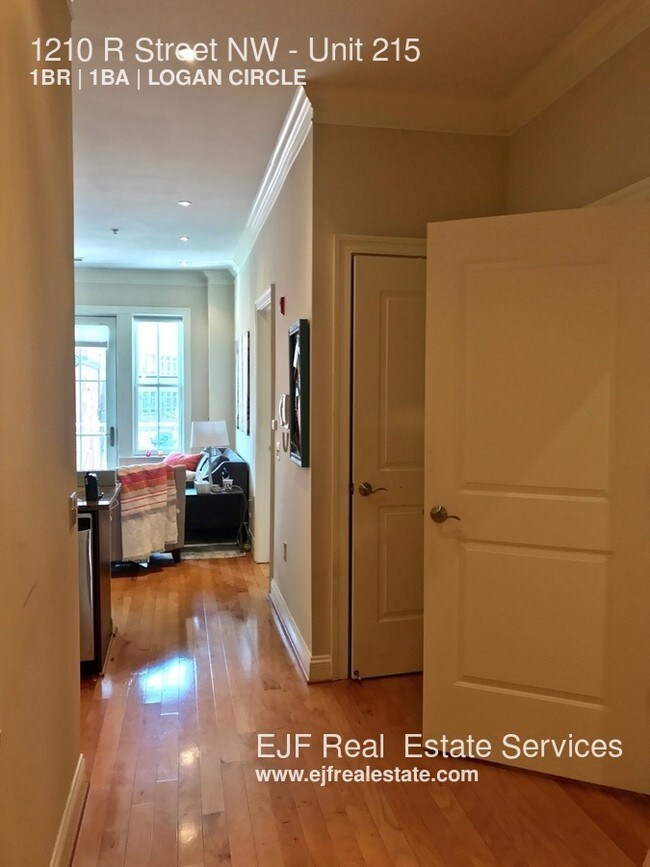 Foto del edificio - 1210 R St NW