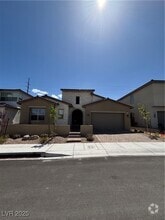 Building Photo - 11831 Giroma Ave