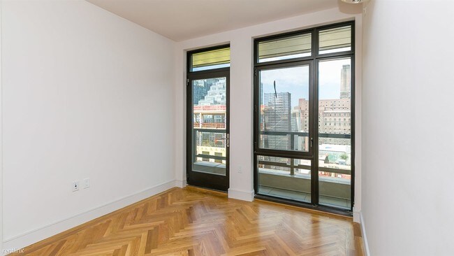 Building Photo - 321 Wythe Ave