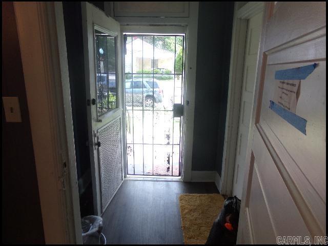 Foto del edificio - 922 W 21st St
