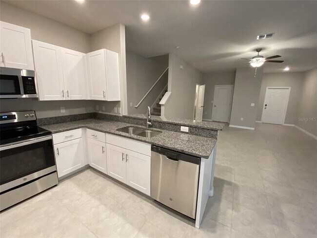 Building Photo - 8535 Reedville St