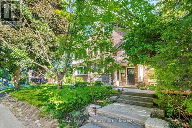 Photo du bâtiment - 193 Heath St W