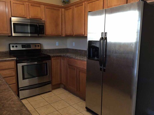 Building Photo - 13558 S Bella Monte Dr