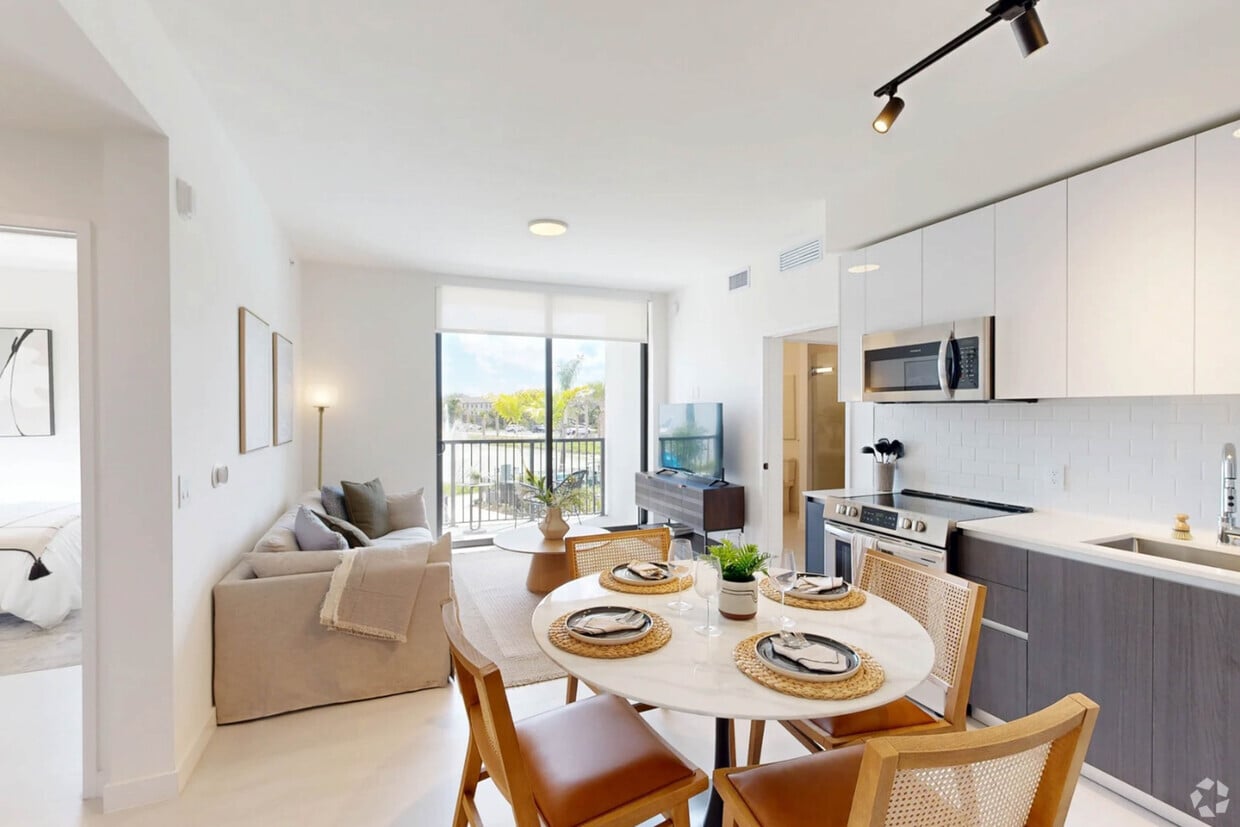 Photo - Laguna Gardens Apartments