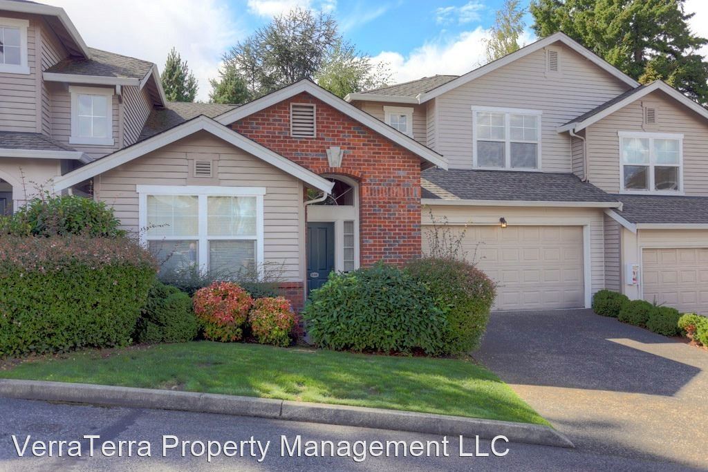 Foto principal - 3 br, 2.5 bath House - 8502 Main St #E-106