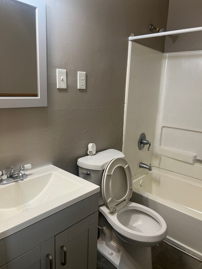 Foto del edificio - 1505 N Tuxedo St