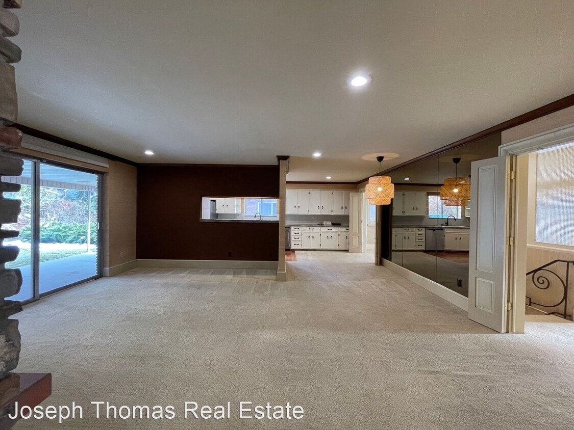 Primary Photo - 4 br, 3 bath House - 1124 Birch Lane