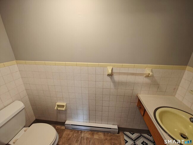 Foto del edificio - 18 Broadview Hts