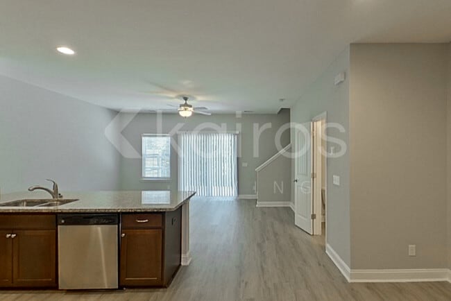 Foto del edificio - 605 Ferguson Ln.