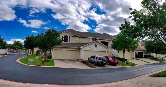 Building Photo - 3300 Forest Creek Dr