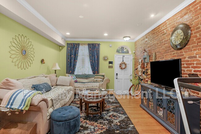 Foto del edificio - 22 N Potomac St