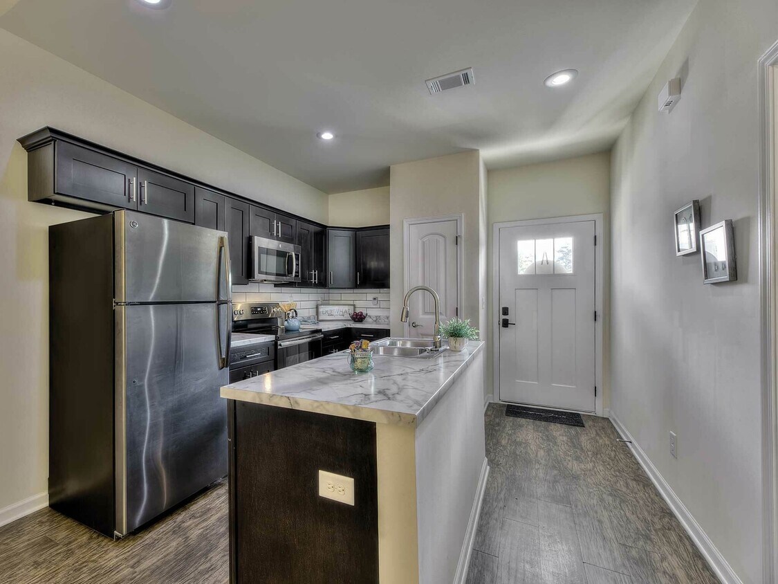 LEO at Augusta Commons Houses for Rent North Augusta, SC