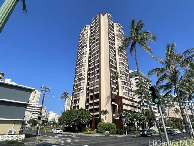 Building Photo - 320 Lili?uokalani Ave