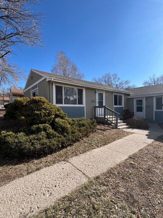 Foto del edificio - 473 Glen View Ct