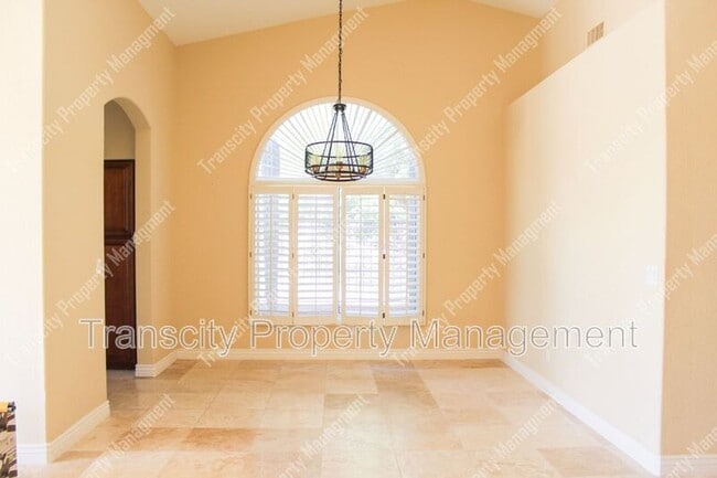 Foto del edificio - 18920 N 89th Way