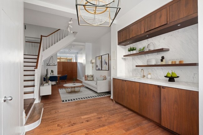 Photo - Incredible Rittenhouse Home