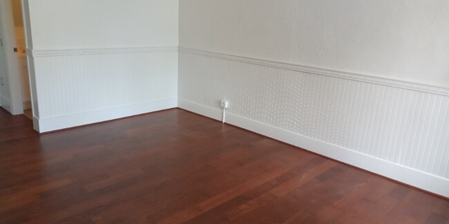 Foto del edificio - 4008 S 130th St