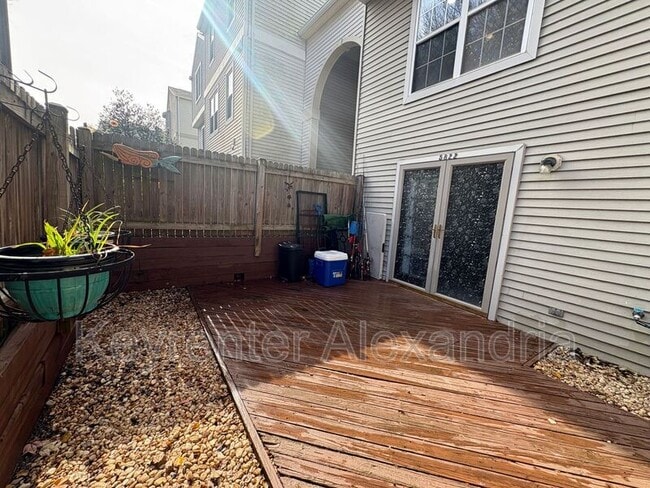 Building Photo - 5822 Bridgetown Ct