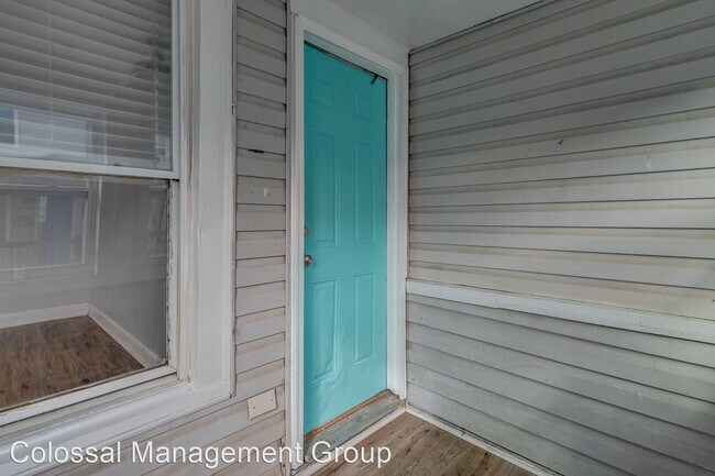 Building Photo - 3 br, 1 bath House - 4206 Grace Ct