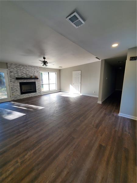 Building Photo - 2780 Burtz Dr