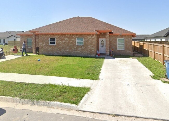 Building Photo - 308 Cantalupo Ln