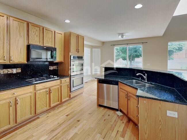 Building Photo - 4960 S Malaya Way