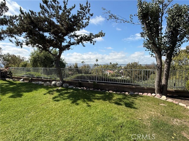 Foto del edificio - 26601 Laurel Crest Dr