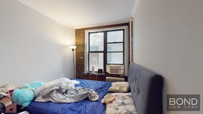 Foto del edificio - 416 E 13th St