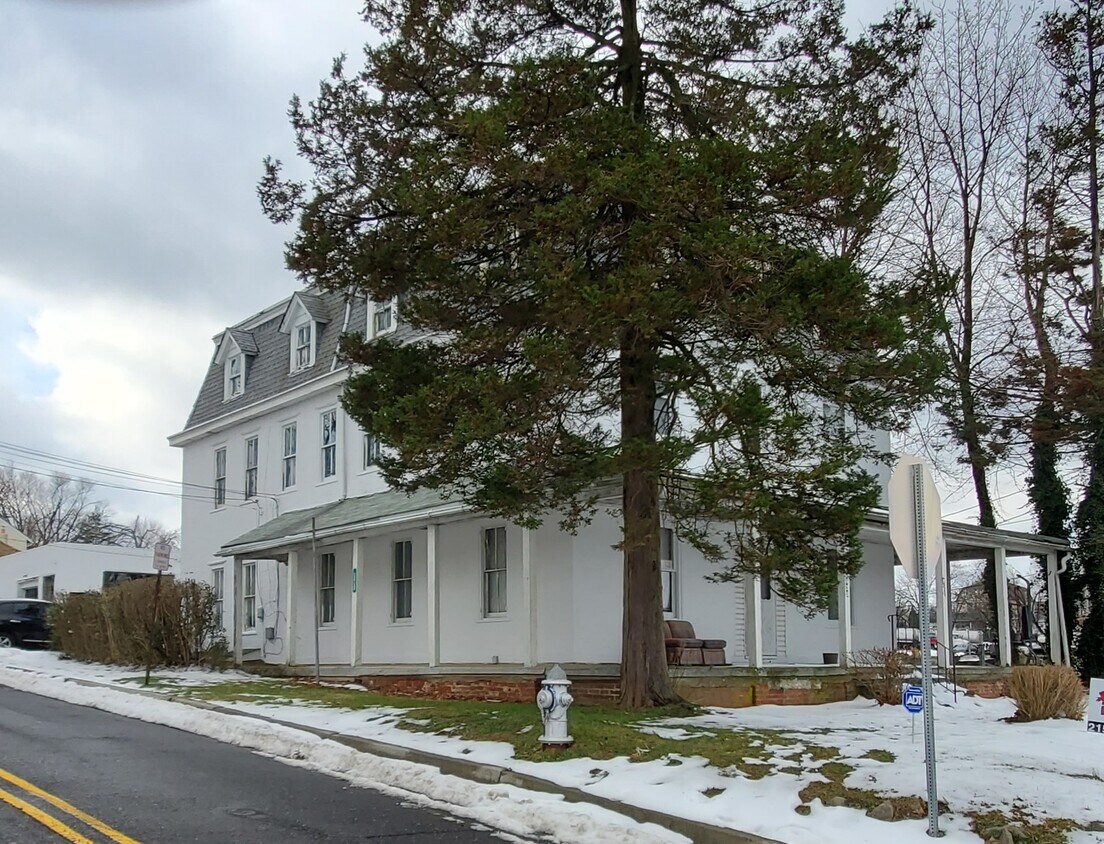 2420 Welsh Rd Unit 1, Willow Grove, PA 19090 2420 Welsh Rd Willow