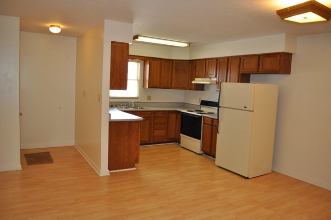 110 Westside Kitchen - 110 Westside Dr