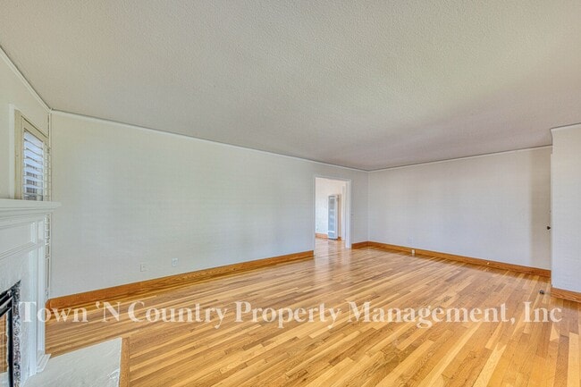 Foto del edificio - Charming 2BR/1BA Home in South Salinas!