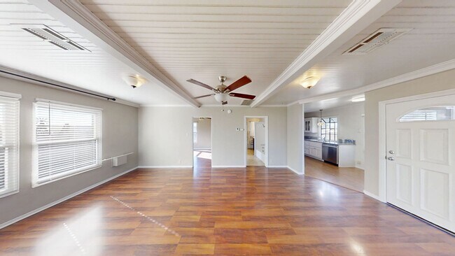 Foto del edificio - Cozy 2 bedroom 1 bathroom home!