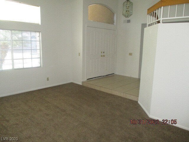 Foto del edificio - 25 Reyburn Dr