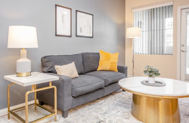 Foto del edificio - 3370 St Rose Pkwy