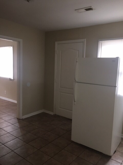 Foto del edificio - 3403 Reid Ave