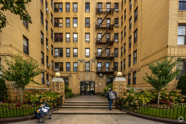 Building entrance - 1610 Avenue P