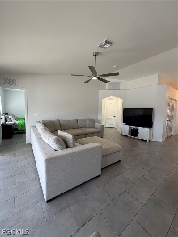 Foto del edificio - 4503 5th St W