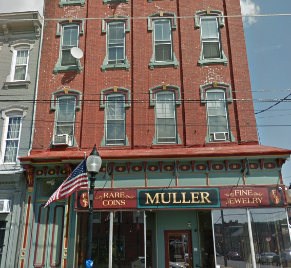 Primary Photo - 3 N 4th St