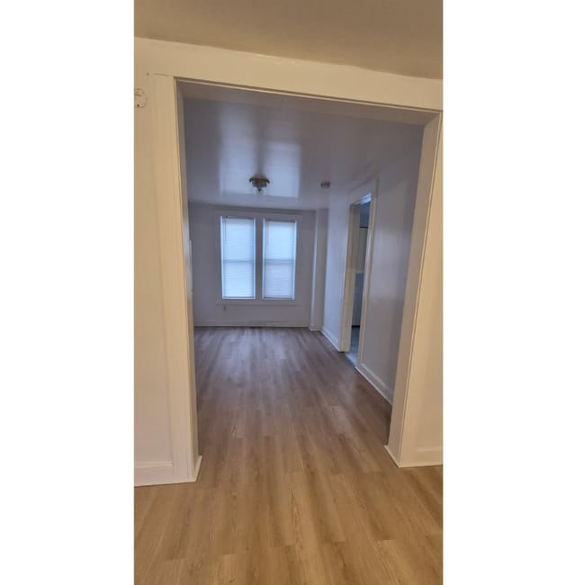 Foto del edificio - 4620 Pall Mall Rd