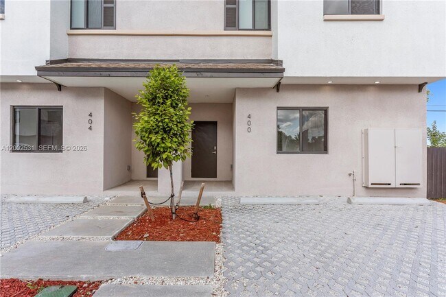 Foto del edificio - 424 SW 1st St